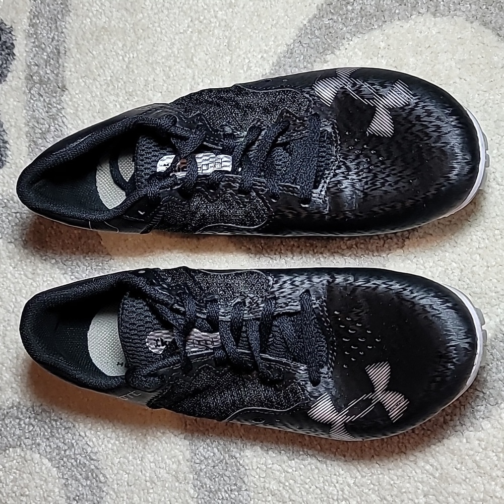 UnderArmour Kick Sprint4 cleats 8M/9.5W unisex track athletic